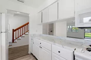 2305 Seaside Dr, Greenacres, FL 33463 - Photo 11