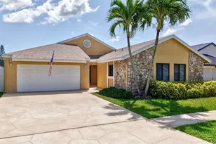 20986 Rustlewood Ave, Boca Raton, FL 33428 - Photo 1