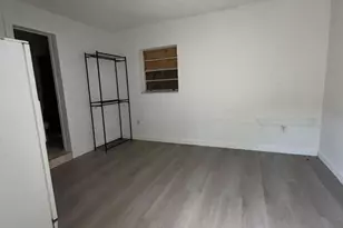 2137 NW 1st Terrace, Miami, FL 33125 - Photo 3