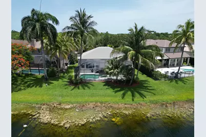 1163 Camellia Circle, Weston, FL 33326 - Photo 3