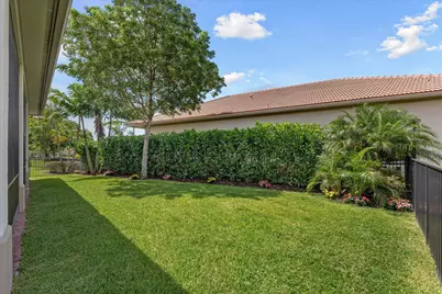 12110 Kalmar Circle N, Parkland, FL 33076 - Photo 33