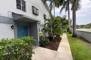 2753 S Oakland Forest Dr, Oakland Park, FL 33309 - Photo 1