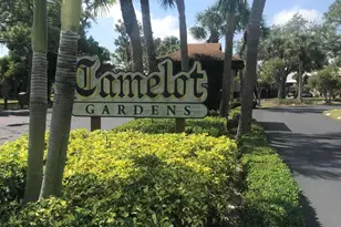 303 SE Castle Ct SE, Port Saint Lucie, FL 34952 - Photo 1