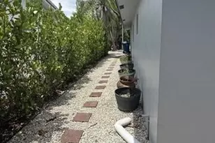1730 NE 56th Ct, Fort Lauderdale, FL 33334 - Photo 27