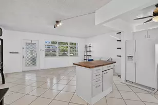 290 Oakridge Q, Deerfield Beach, FL 33442 - Photo 9