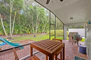 4221 Bluff Harbor Way, Wellington, FL 33449 - Photo 31