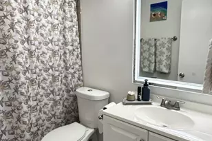2105 Wharf Ln, Greenacres, FL 33463 - Photo 15
