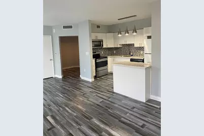 1330 West Avenue #403, Miami Beach, FL 33139 - Photo 1