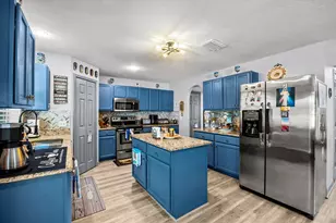 813 Evernia St, Sebastian, FL 32958 - Photo 15