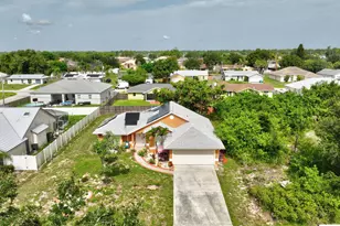 3586 SW Pumpkin St, Port Saint Lucie, FL 34953 - Photo 35