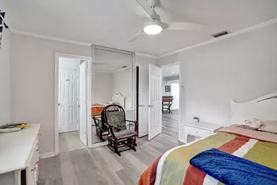 1852 NW 82nd Avenue, Coral Springs, FL 33071 - Photo 21