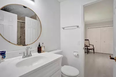 1852 NW 82nd Avenue, Coral Springs, FL 33071 - Photo 17
