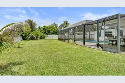 1852 NW 82nd Avenue, Coral Springs, FL 33071 - Photo 67