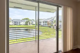 2837 N Course Dr, Pompano Beach, FL 33069 - Photo 5