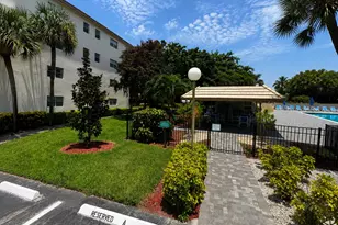 1901 Bermuda Cir, Coconut Creek, FL 33066 - Photo 27