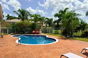 9546 Lantern Bay Cir, West Palm Beach, FL 33411 - Photo 27