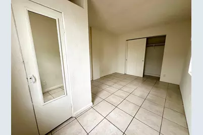 610 33rd Street #1/2, West Palm Beach, FL 33407 - Photo 7