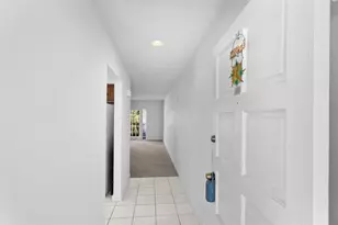 7556 Stirling Rd, Davie, FL 33024 - Photo 9
