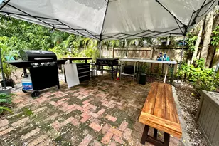 815 Upland Rd, West Palm Beach, FL 33401 - Photo 13