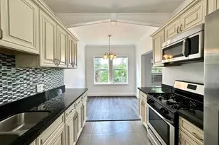 815 Upland Rd, West Palm Beach, FL 33401 - Photo 5