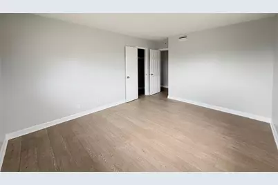 1501 Crescent Circle #E45, Lake Park, FL 33403 - Photo 11