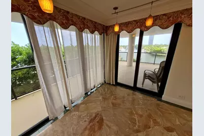 19667 Turnberry Way #4J, Aventura, FL 33180 - Photo 9