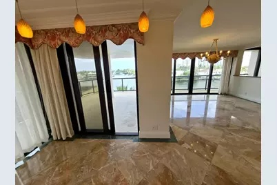 19667 Turnberry Way #4J, Aventura, FL 33180 - Photo 7