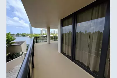 19667 Turnberry Way #4J, Aventura, FL 33180 - Photo 21