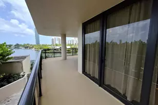 19967 Turnberry Way, Aventura, FL 33180 - Photo 21