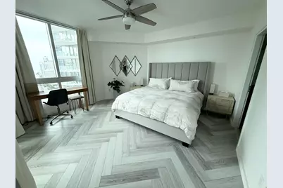 300 S Biscayne Boulevard #T-2208, Miami, FL 33131 - Photo 7