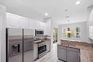 135 SW Walking Path, Stuart, FL 34997 - Photo 19