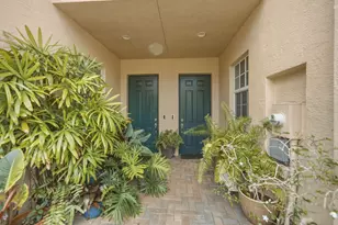 135 SW Walking Path, Stuart, FL 34997 - Photo 5