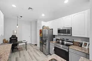 135 SW Walking Path, Stuart, FL 34997 - Photo 15