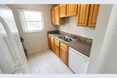 200 Croton Avenue #111, Lantana, FL 33462 - Photo 21