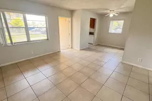 200 Croton Ave, Lantana, FL 33462 - Photo 9
