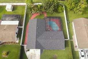 2045 Pinehurst Dr, West Palm Beach, FL 33407 - Photo 39