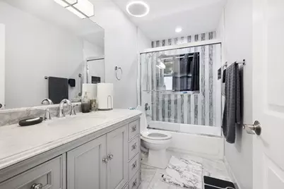 2045 Pinehurst Drive, West Palm Beach, FL 33407 - Photo 23