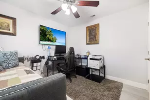 2045 Pinehurst Dr, West Palm Beach, FL 33407 - Photo 25