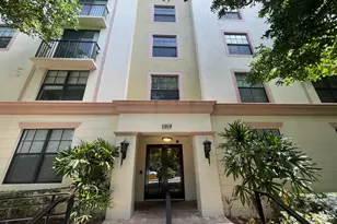 1919 Van Buren St, Hollywood, FL 33020 - Photo 19
