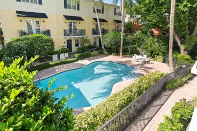 2241 NE 9th Avenue, Wilton Manors, FL 33305 - Photo 27