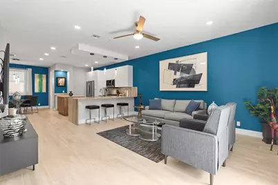 2241 NE 9th Avenue, Wilton Manors, FL 33305 - Photo 3