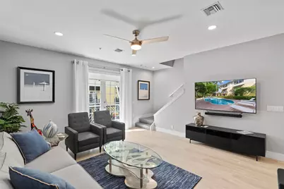 2241 NE 9th Avenue, Wilton Manors, FL 33305 - Photo 5
