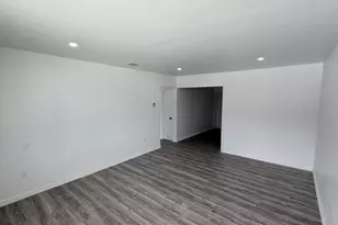 1063 NW 108th Terrace, Miami, FL 33168 - Photo 5