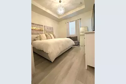 9207 W 33rd Lane, Hialeah, FL 33018 - Photo 23