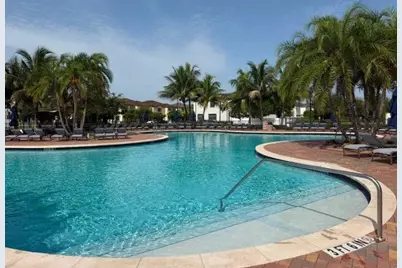 9207 W 33rd Lane, Hialeah, FL 33018 - Photo 41