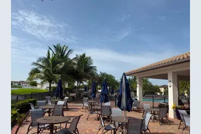 9207 W 33rd Lane, Hialeah, FL 33018 - Photo 43