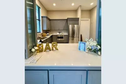 9207 W 33rd Lane, Hialeah, FL 33018 - Photo 41
