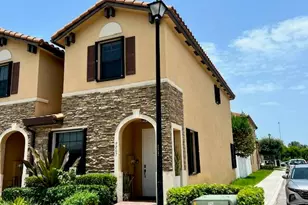 9207 W 33rd Ln, Hialeah, FL 33018 - Photo 1
