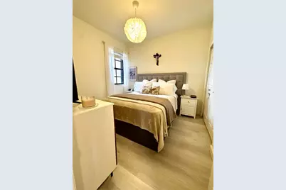 9207 W 33rd Lane, Hialeah, FL 33018 - Photo 27