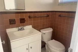 1727 Dewey St, Hollywood, FL 33020 - Photo 13